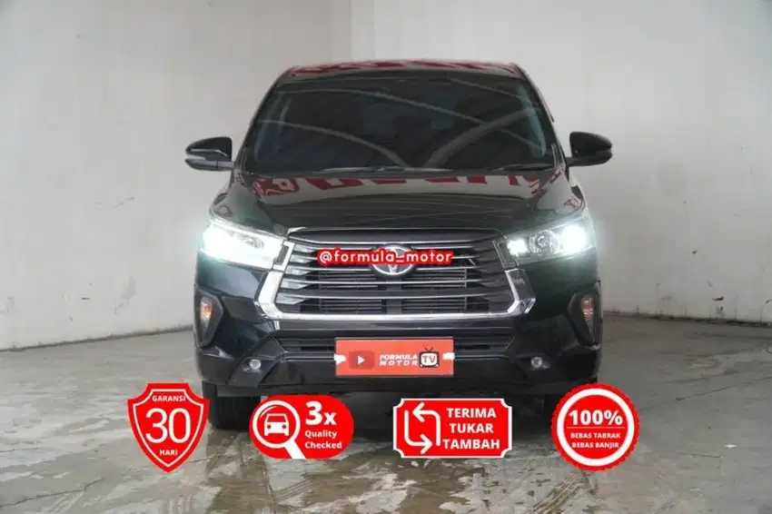 Toyota Innova 2.4 V matic AT diesel solar 2022 hitam DP minim inova