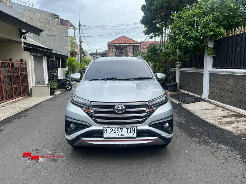 DP TERMURAH | Toyota New Rush TRD Sportivo 1.5 AT 2019 Silver Metalik