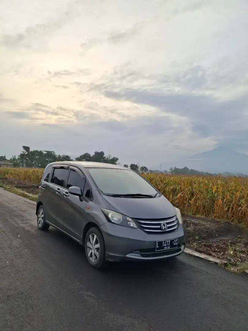 2010 Honda Freed Tipe E PSD