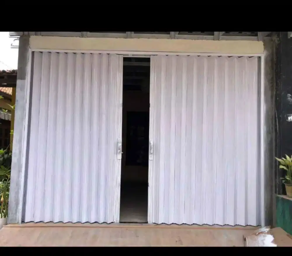 Folding gate baru dan roling door murah