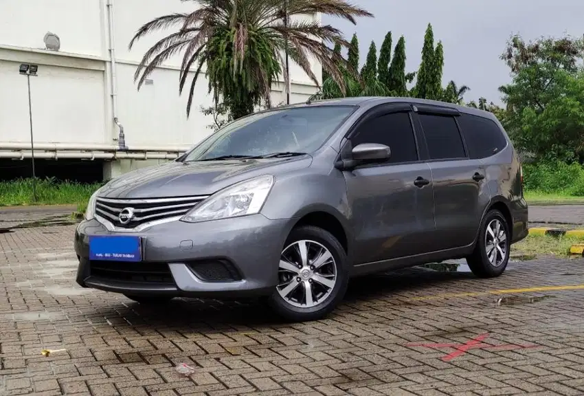 [OLXmobbi] Nissan Grand livina 1.5 SV Bensin-MT 2017 Abu