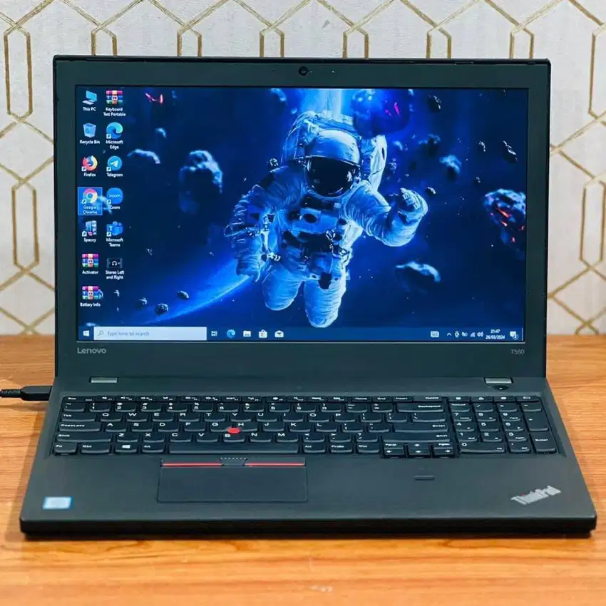 Lenovo Thinkpad T560 i5 Gen6 Dual VGA 940MX 2GB Ram 8-256Gb R-VN