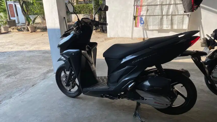 Honda Vario 150 Keyless Mesin terawat Pajak Hidup Surat Lengkap