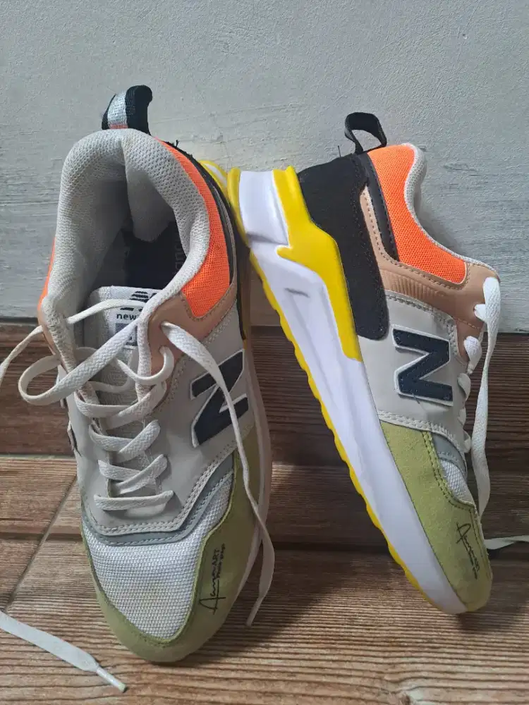 Jual sepatu brand New Balance