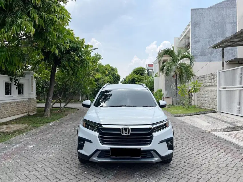 14.000 KM Honda BRV E 1.5 Manual 2022 Putih All New Plat M