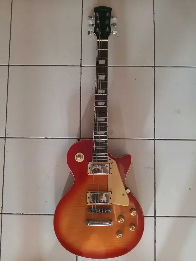 Gitar merk legacy EL300 model lespaul asli original mic