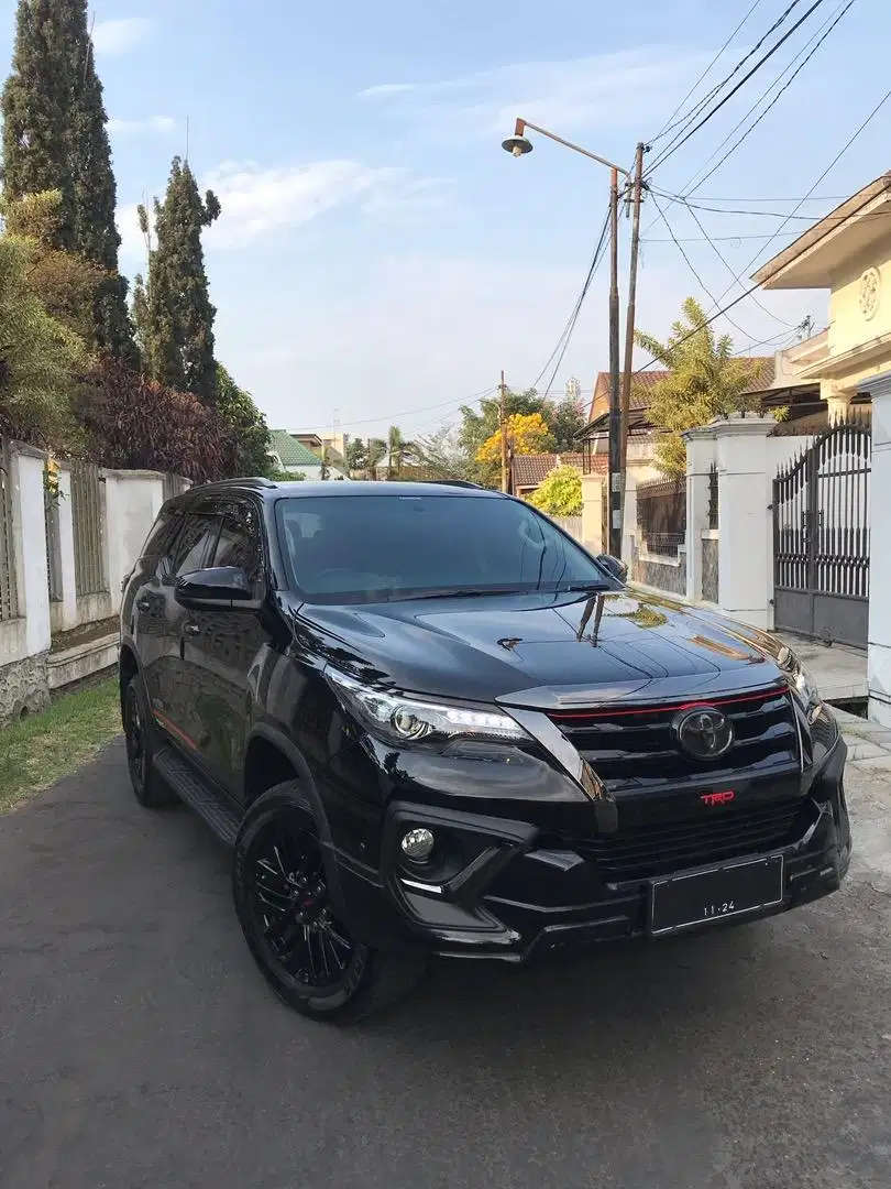 Fortuner VRZ TRD S 2.4 TH 2019 Kick Sensor