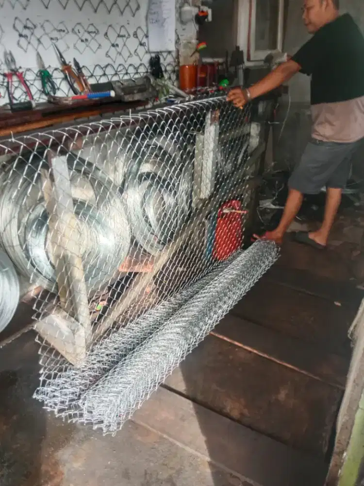 Kawat Harmonika Khas bronjong batu gunung