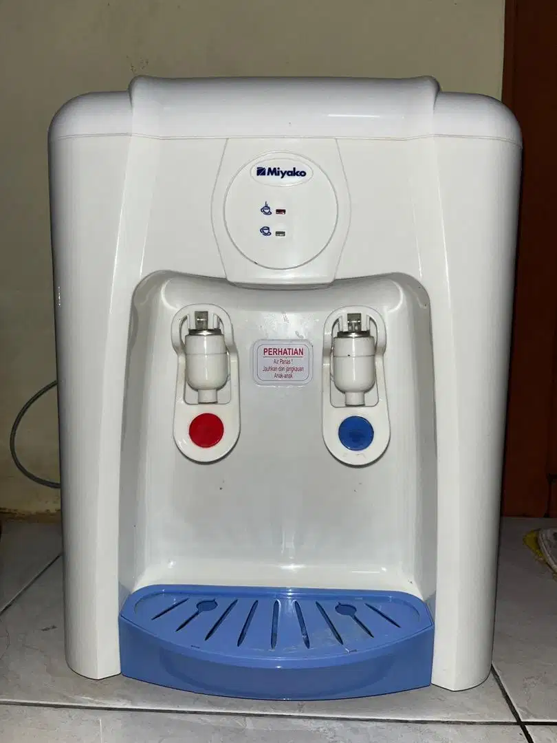 Dispenser Miyako Air Panas & Normal