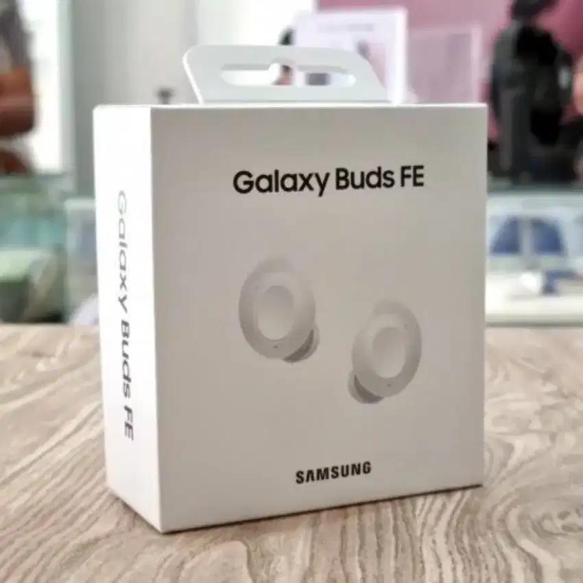 SAMSUNG BUDS FE (BARU)