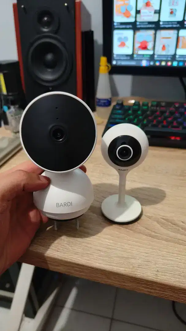 Kamera CCTV BARDI Smart Indoor Camera