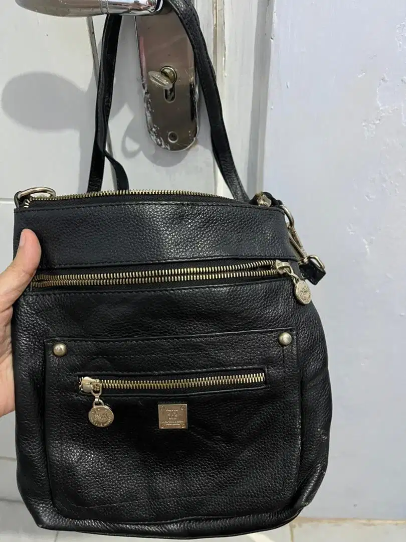 Tas sling Kulas (kulit asli)