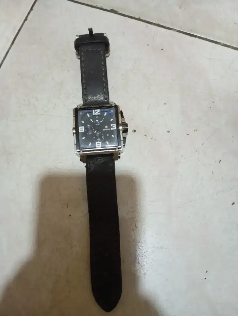 Jam tangan jadul  Merk EXPEDITION