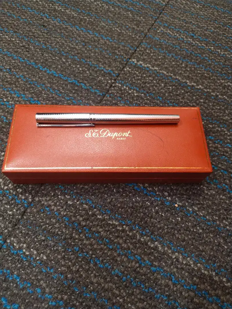 St Dupont pen original