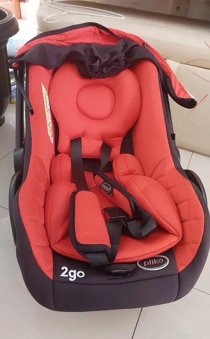 Car seat bayi / dudukan mobil bayi