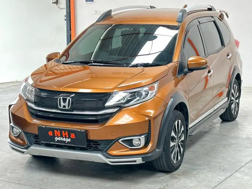 Dp 12jt.. Honda BRV Prestige A/T 2019 Facelift.. eNHa garage Semarang.