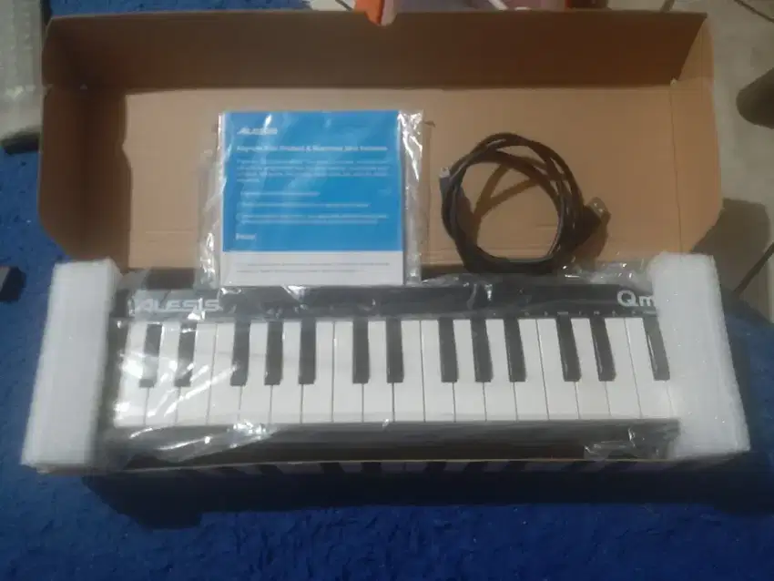 Controller Alesis Mini Q