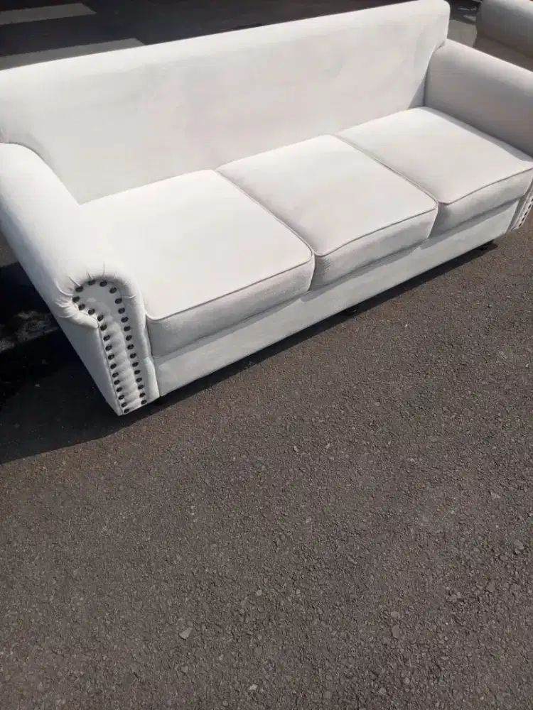 Jasa cuci karpet vyniell kasur sofa jok mobil dll