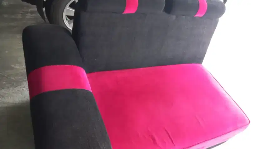 Jasa cuci kasur sofa jok mobil