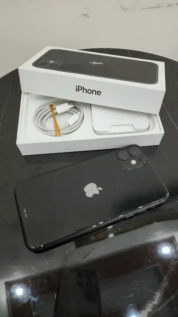 Iphone 11 Like New