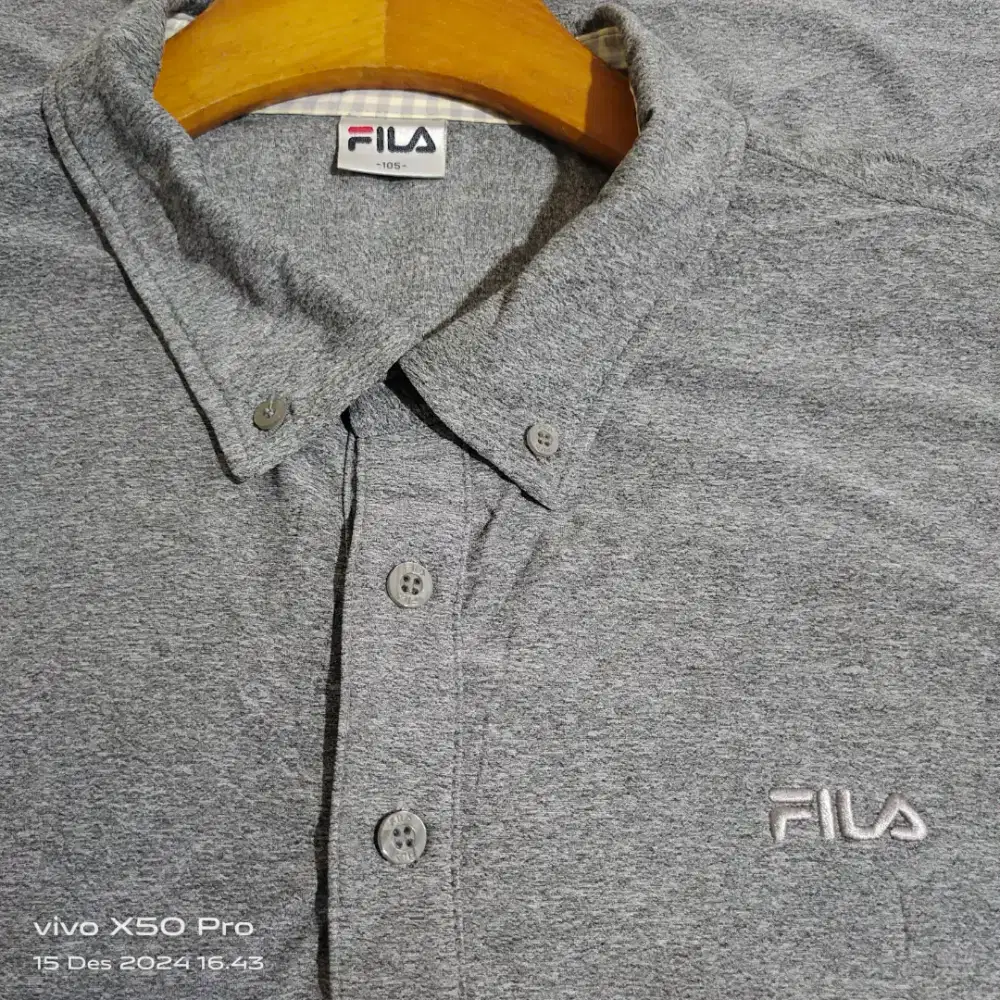 Kaos sport abu Fila