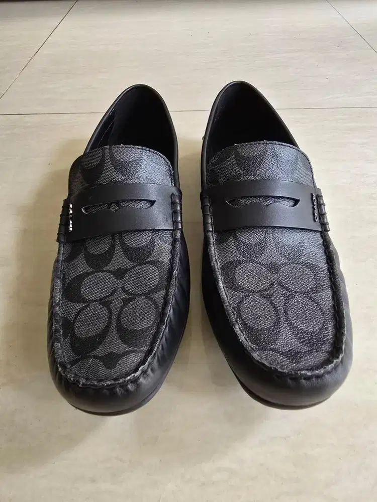 Sepatu Pria Coach Original 100% Size 42 No Box