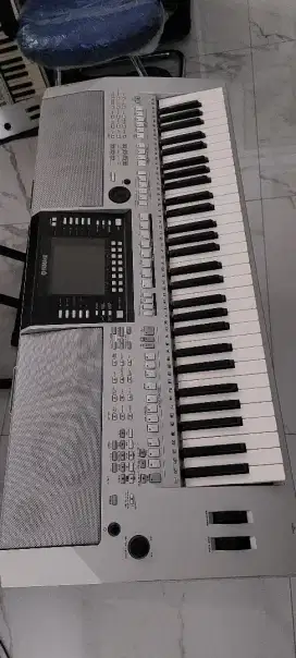 Keyboard yamaha Psr-S 910