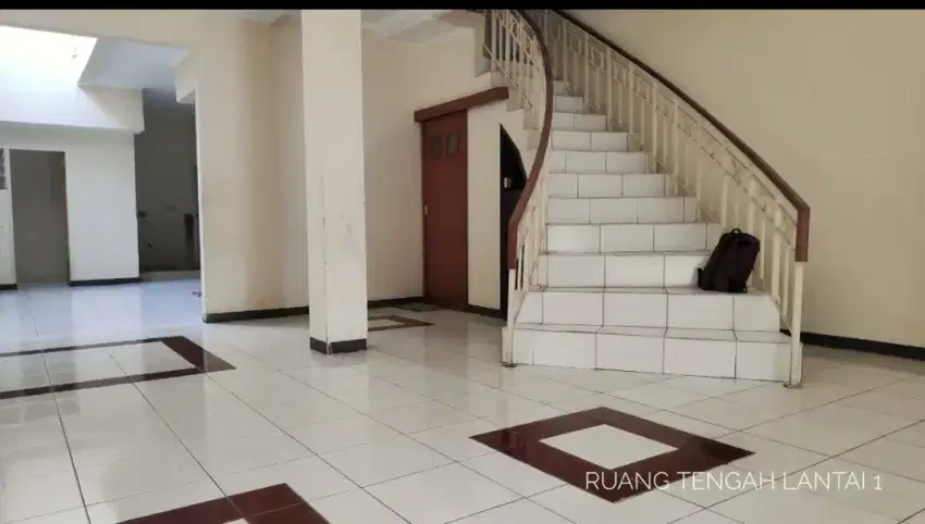 Di Sewakan Rumah Tinggal Bisa Buat Kantor,gudang di kembar