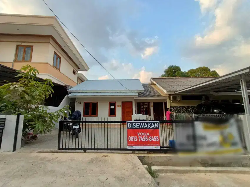 DISEWAKAN RUMAH SEMI FURNISH JALAN SIKATAN RAJAWALI PALEMBANG