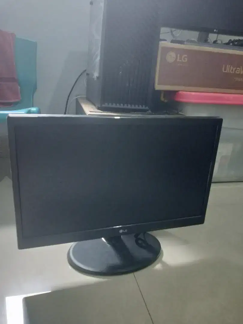 Monitor LG 19inch