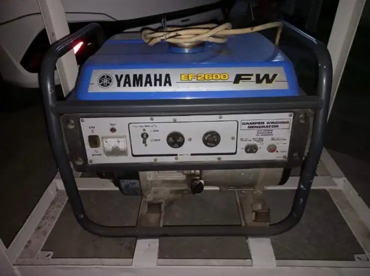 JUAL GENSET YAMAHA EF 2600 bahan bakar bensin kualitas jepang!