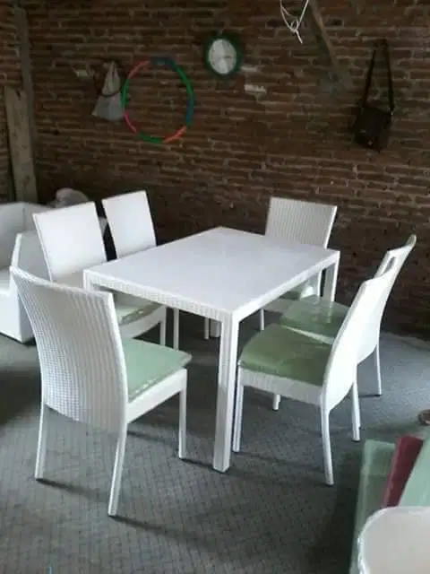 kursi meja makan rotan sintetis