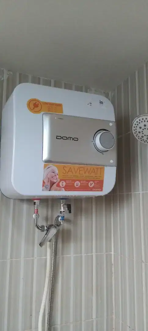 WATER HEATER LISTRIK(MANDI AIR HANGATKU)