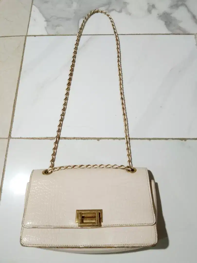 Tas Charles & Keith Ori