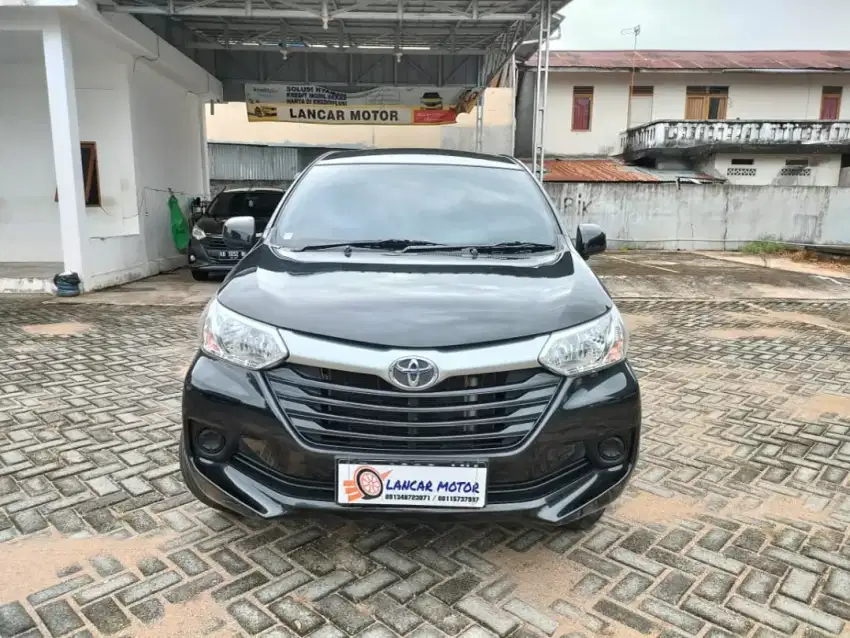 Toyota Avanza E 1.3 AT