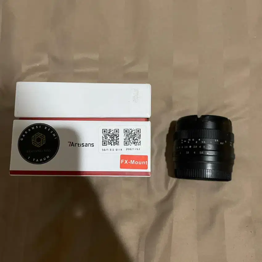 lensa fujifilm 50mm f1.8 7artisan like new fx mount