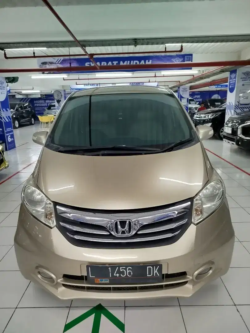 Honda freed E psd A/T