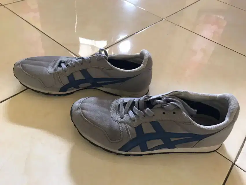 Sepatu onitsuka tiger original size 43.5