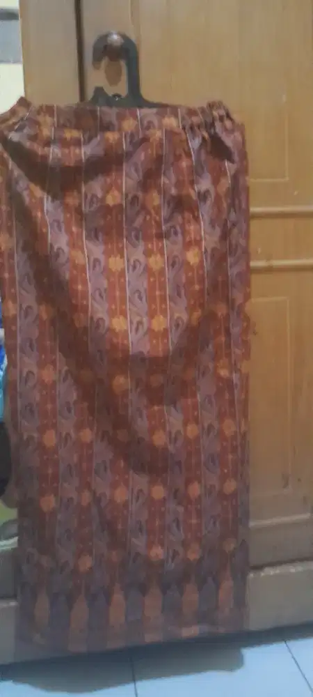 Rok panjang batik