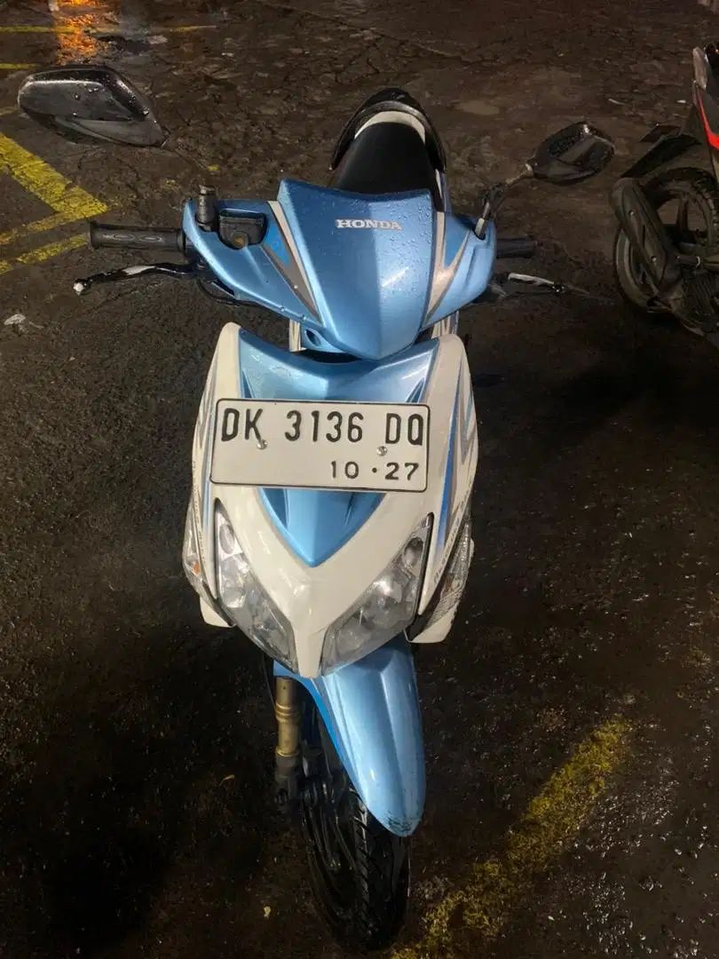 VARIO 2011 KARBU