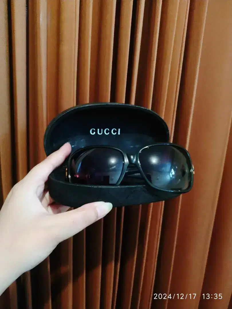 Jual cepat Kacamata Gucci original made in italy