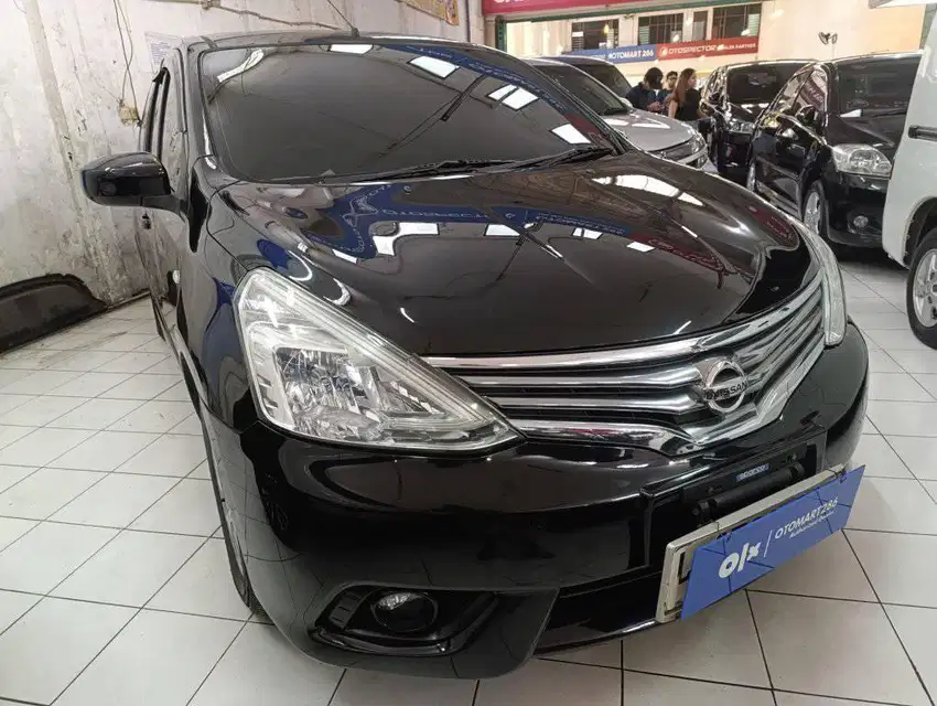 NISSAN GRAND LIVINA XV 1.5 M/T 2017 OTOMART SURABAYA