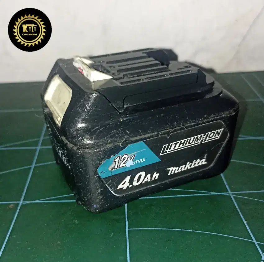 Baterai MAKITA 12V CXT 4ah untuk powertools MAKITA 12V