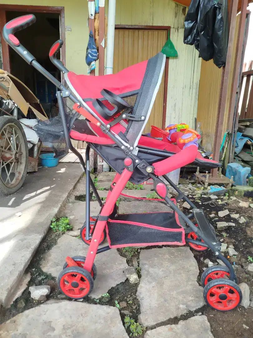 Stroller baby/ Kereta dorong bayi