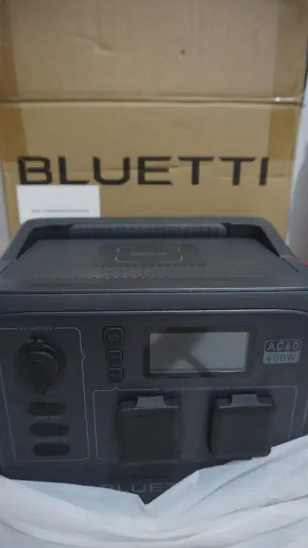 Portable Power Station Bluetti AC60