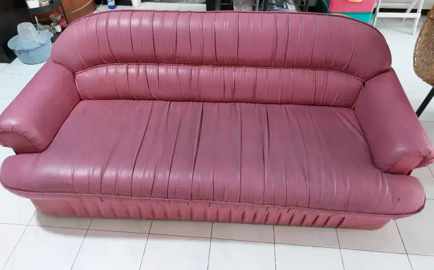 Sofa bekas warna pink