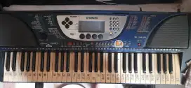 Keyboard YAMAHA PSR 270 Midi