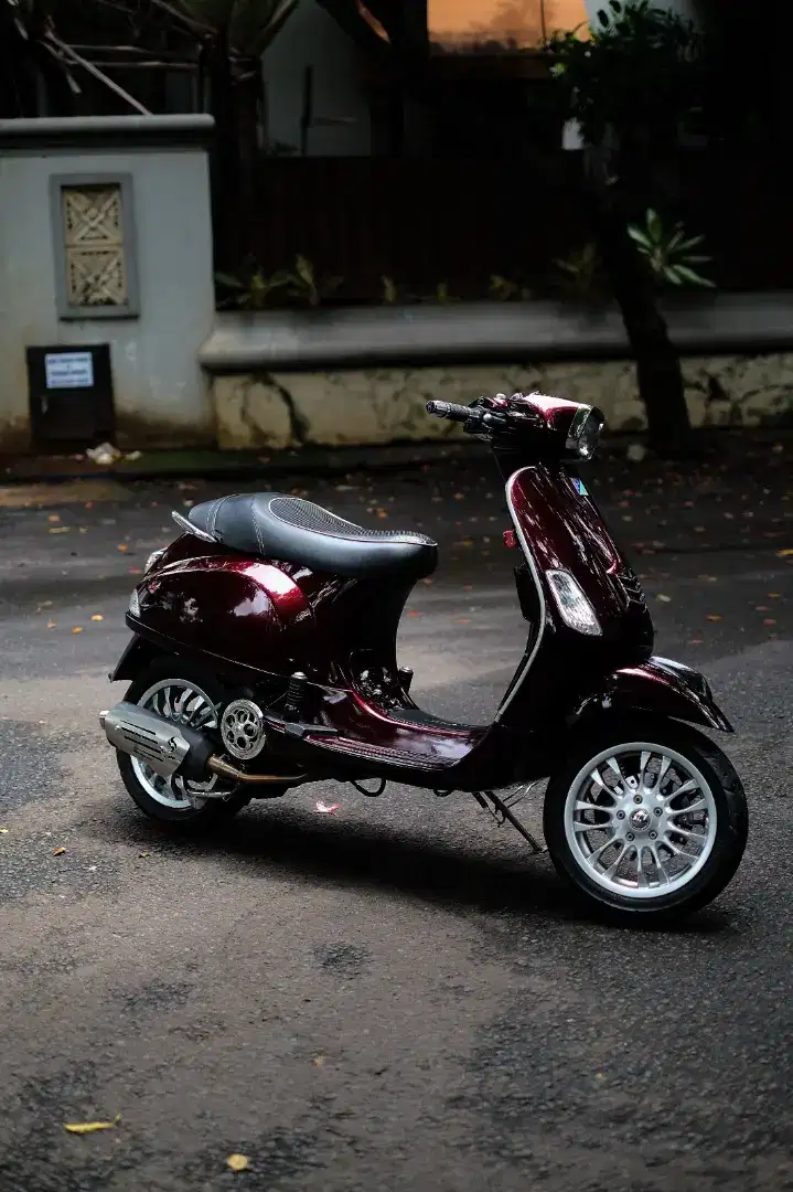 PIAGGIO VESPA MATIC S 125 IGET TERMURAH BERGARANSI ( BISA KREDIT )