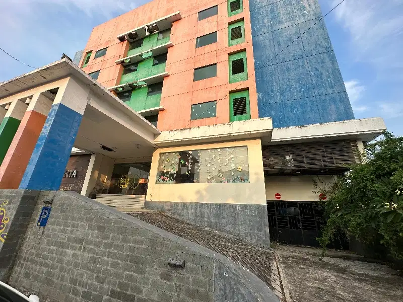 Dijual Hotel Jakarta Jl.Ance Dg Ngoyo Panakukang Makassar