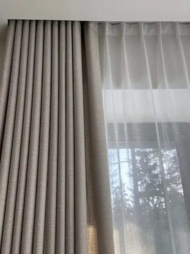 Pasang tirai jendela gorden gordyn roller blind vertikal rollblind viv